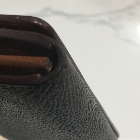 Authentic LV monogram Porte-Monnaie Tresor Wallet - Picture 6 of 17